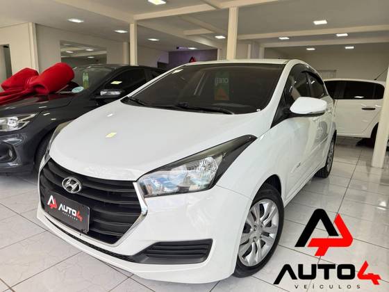 HYUNDAI HB20 1.0 COMFORT 12V FLEX 4P MANUAL HYUNDAI HB20 1.0 COMFORT 12V FLEX 4P MANUAL